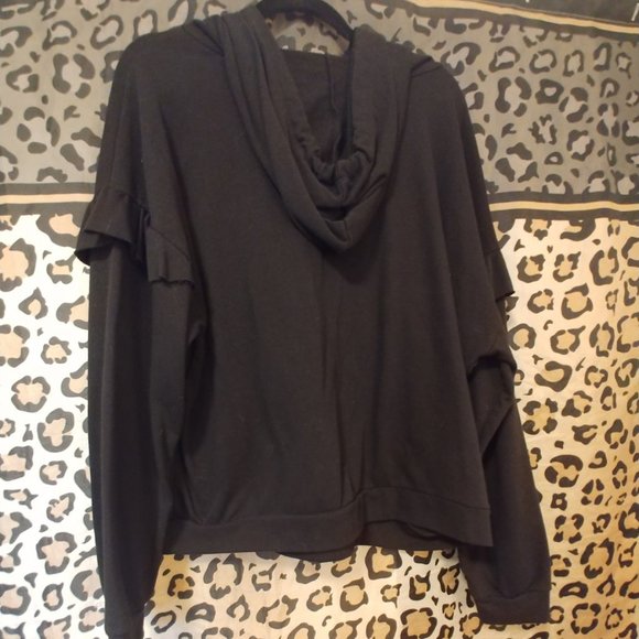 Ruffle Sleeve Hoodie 2x Forever 21 Plus - Picture 4 of 4